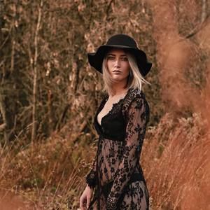 Meet your Posher, Alison